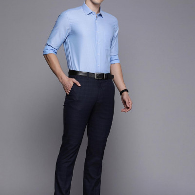 "Men Blue Micro Ditsy Printed Slim Fit Pure Cotton Formal Shirt "